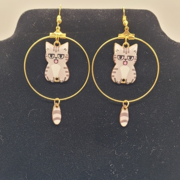 Enamel Cat Hoop Earrings with Swinging Tails​​​ - Picture 4 of 4